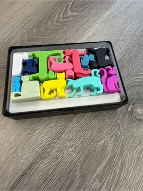 Cat puzzle game